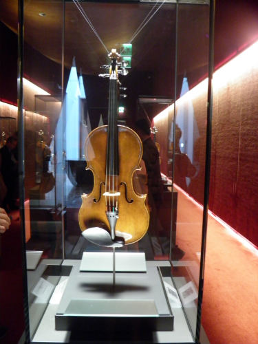 Muzej violina Museo del Violino 