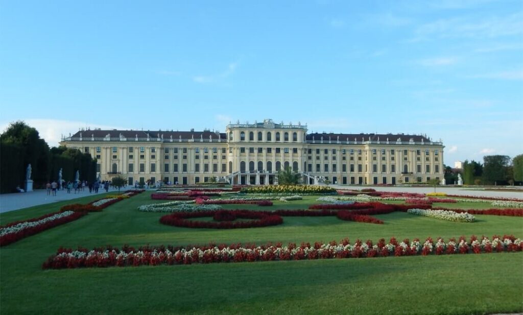 palaca Schönbrunn