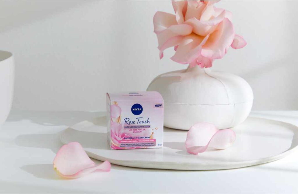 NIVEA Rose Touch krema protiv bora